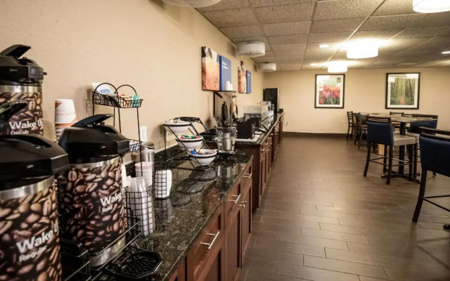 Comfort Inn And Suites Paw Paw