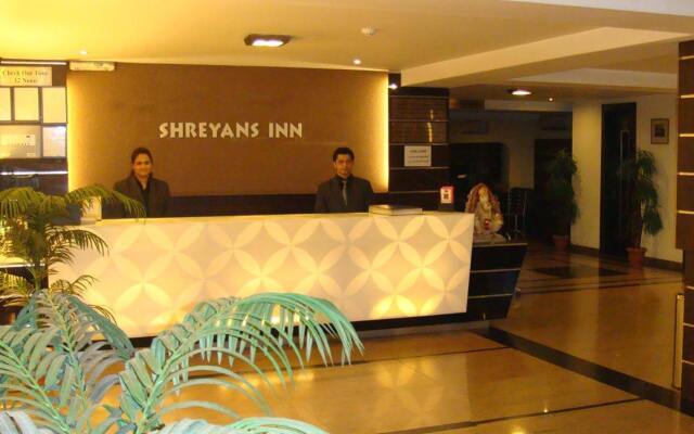 Shreyans Inn