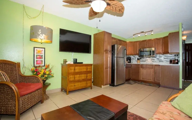 Kona Islander Inn Condos