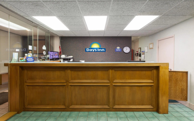 Days Inn by Wyndham Norman