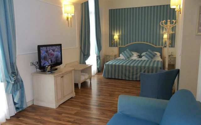 Hotel Italia Palace