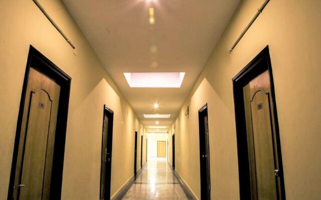 Hotel Empire Gandhidham