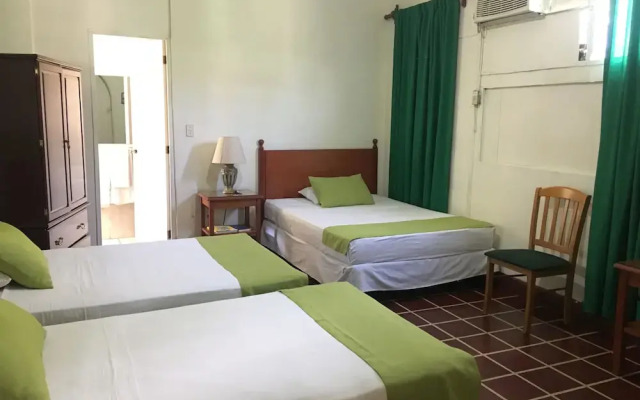 Hotel Serena