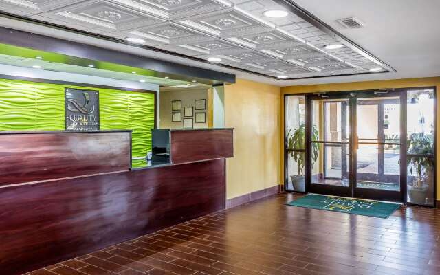 Quality Inn & Suites near Robins Air Force Base