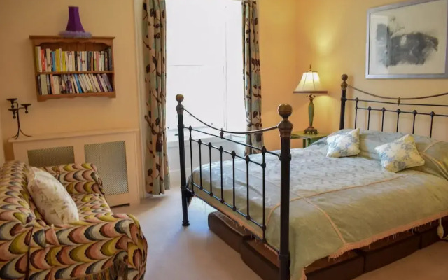 1 Bedroom Flat in New Town Edinburgh