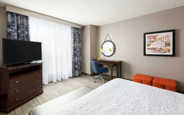 Hampton Inn & Suites National Harbor - Alexandria Area