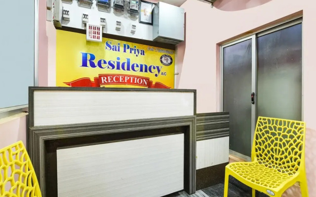 OYO 40717 Sai Priya Residency