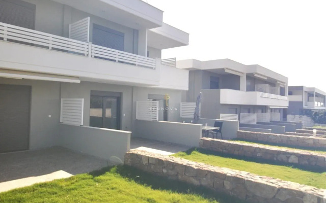 Zennova #28 Sirene Luxury Studio