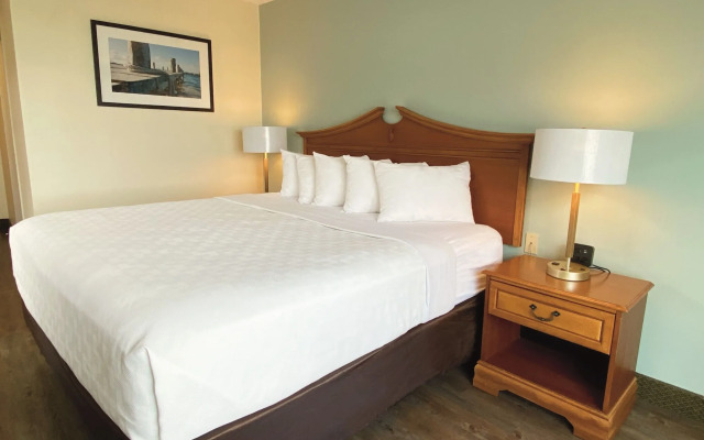 Comfort Inn at Newport Beach Middletown