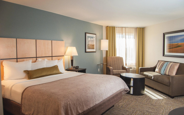 Candlewood Suites Fort Collins, an IHG Hotel