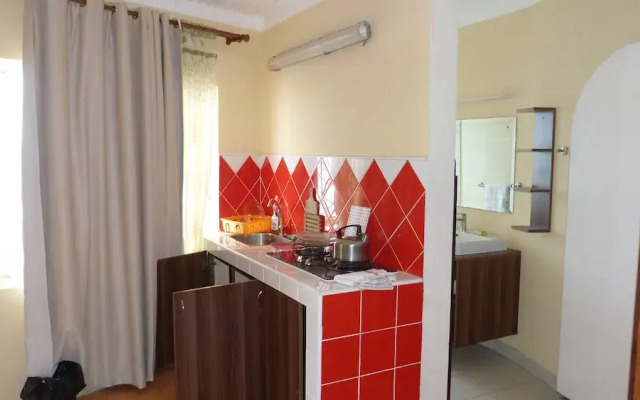 Le Cactus Guesthouse