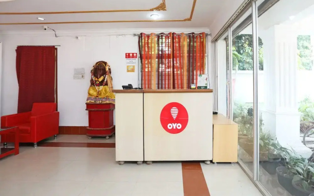 OYO 9547 Hotel Atmaram Lodging