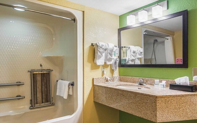 Spark by Hilton Oxford