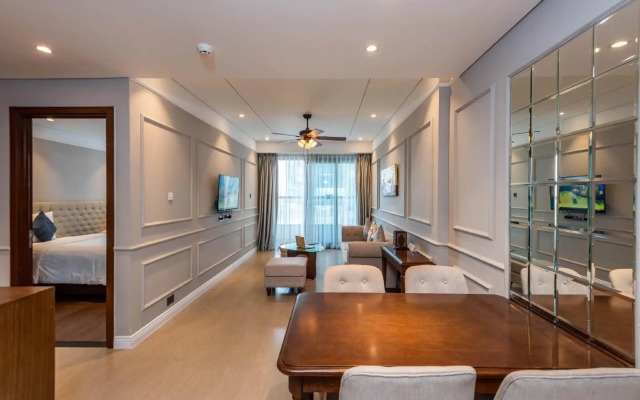 Neo Classic Condo