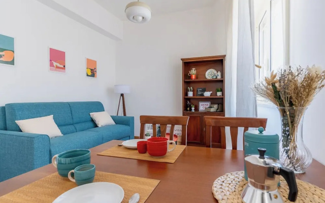 Ierone Apartment with Balcony by Wonderful Italy