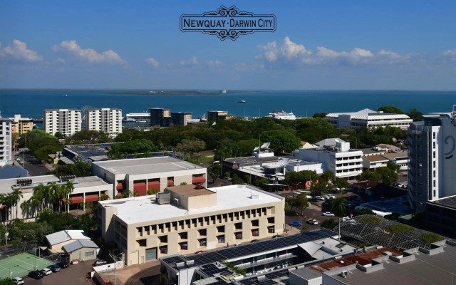 "NEWQUAY" Ideal Location & Views at PenthousePads