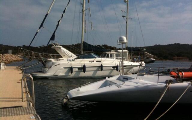 Liberty Bateau Hotel Bandol