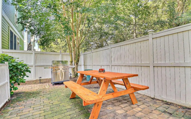 BB47 - A Wave From It All