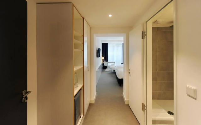 Bayer 89 Vi Vadi Hotel