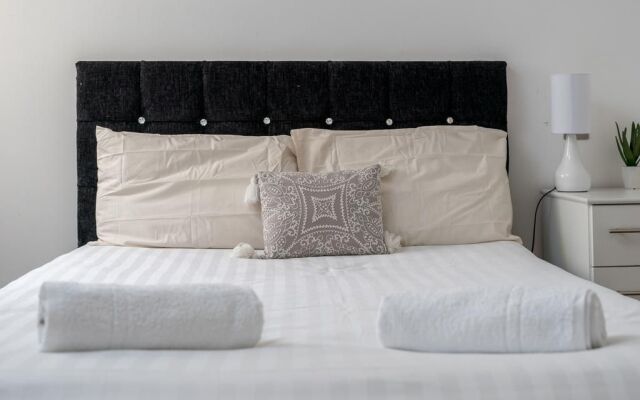 Skyline Luxury Apartments Greenwich