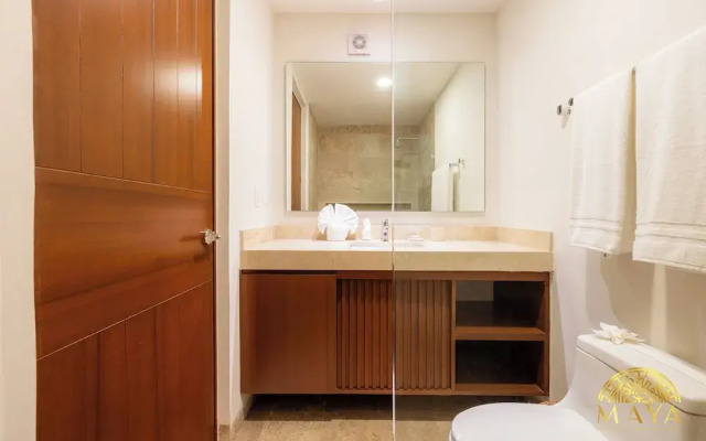 NHOA 303A Lux 2BR Pool View Aldea Zama