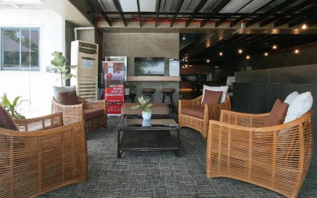 Reddoorz @ Insular Square Mandaue City