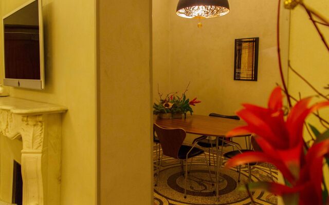Suite Sistina For Brave Lovers