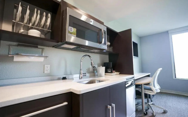 Home2 Suites by Hilton Hasbrouck Heights