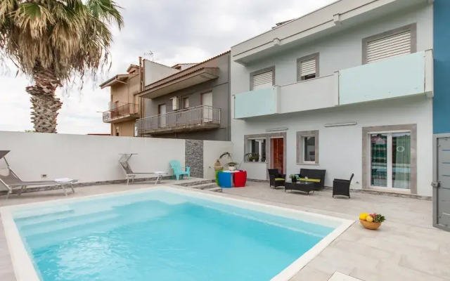 Villa Salemi With Pool