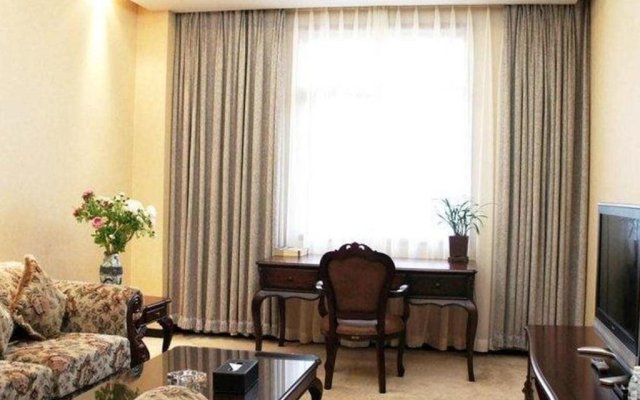 Fragrant Hills Holiday Business Hotel