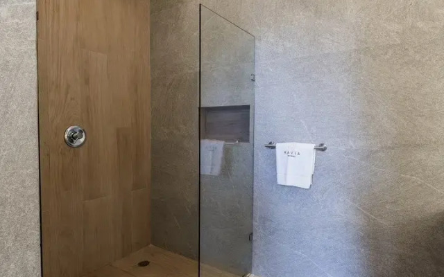 Hotel Chariot