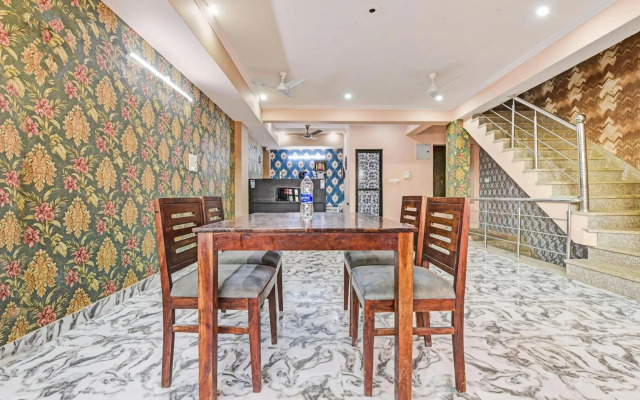 OYO Flagship 80582 Hotel Daily 2