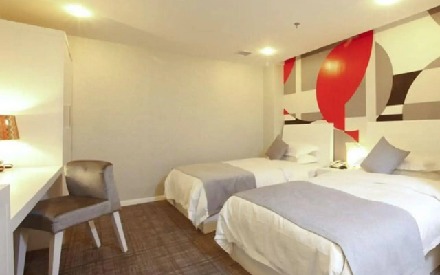 Jiang Tai Art Hotel