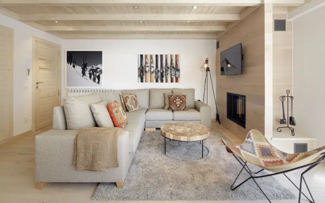Val de Ruda Luxe 52 by FeelFree Rentals