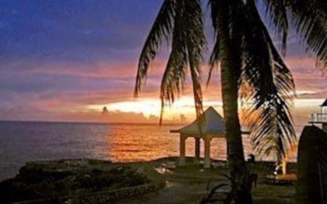 Negril Escape Resort & Spa