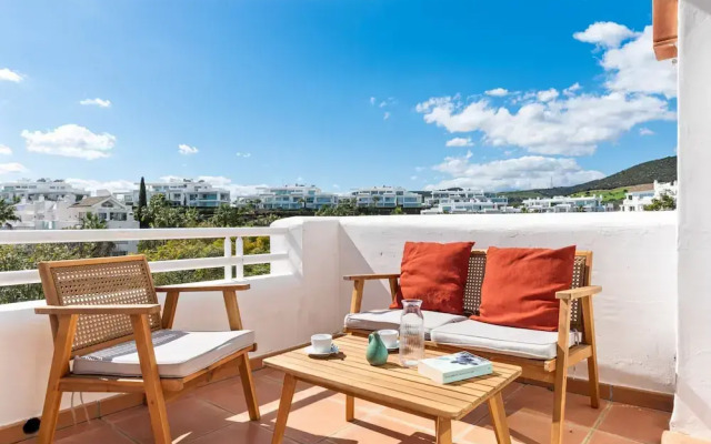 Scenic Apartment in Alcazaba Lagoon Ref M55