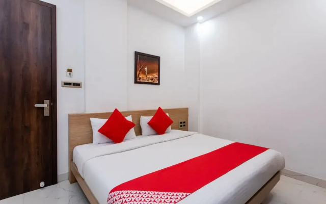 OYO 27658 Hotel New Mohit Regency