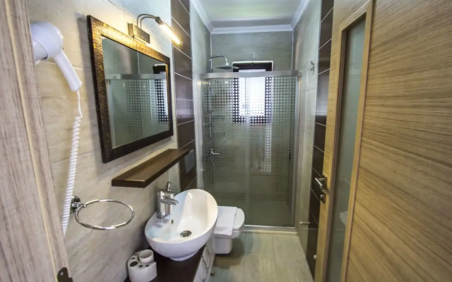 Villa East by Tatilpremium