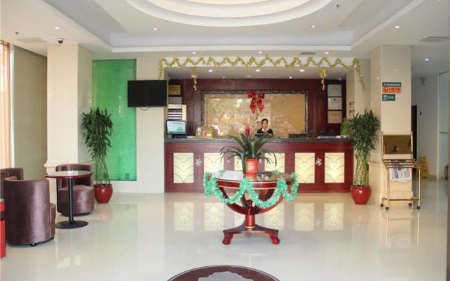 GreenTree Inn Guangzhou Baiyun West Huangshi Road Express Hotel