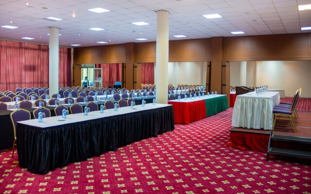 The Panari Hotel - Near Jomo Kenyatta International Airport