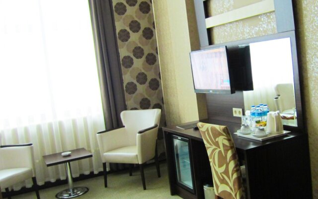 Lotte Suites & Hotel