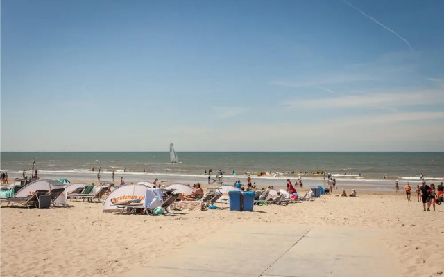 Beachhouse 24