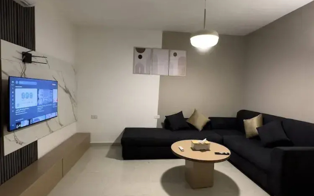 Stylish Luxe Apartment