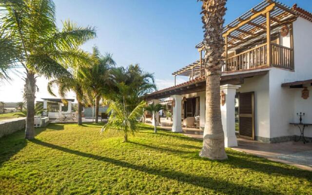 1327 La Quinta Heights