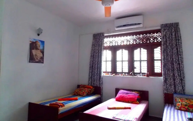 Tour Inn