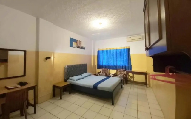 Sentosa Hotel Bekasi – Guest Rooms – Bekasi