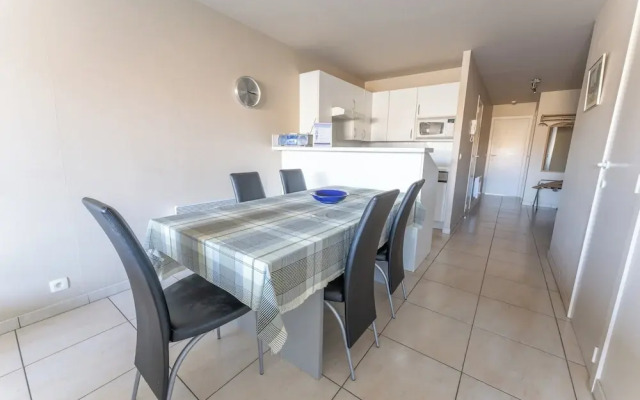 Inviting Apartment With Terrace