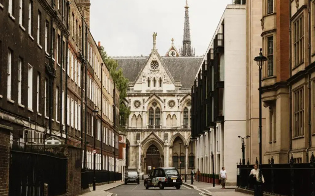 The Gilbert By Sonder