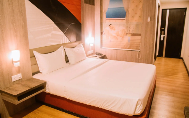 The Golden Bay Hotel Batam