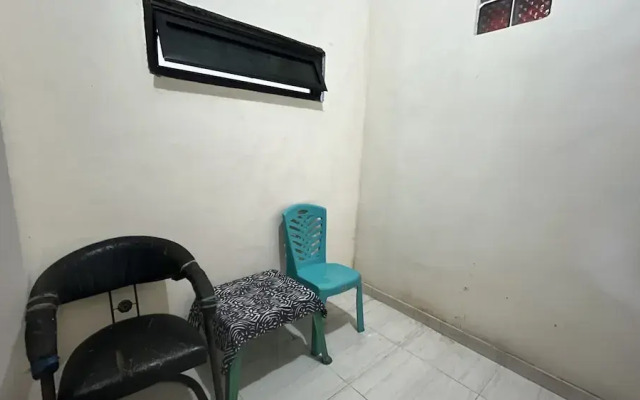 SPOT ON 92196 Kost Axcel